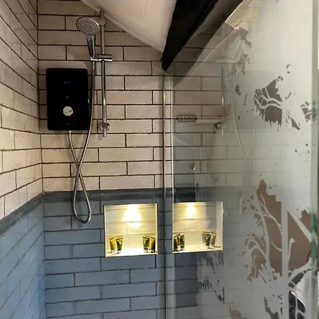 Elm 펜션 노샐러톤